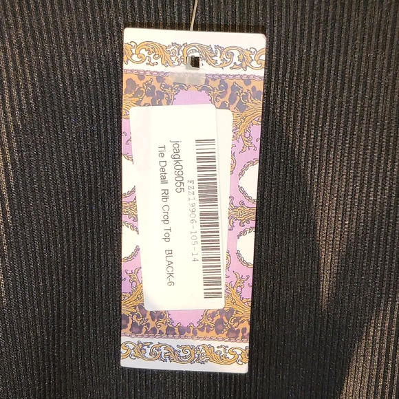 Boohoo detail rib crop top sz. 6 - Picture 4 of 6